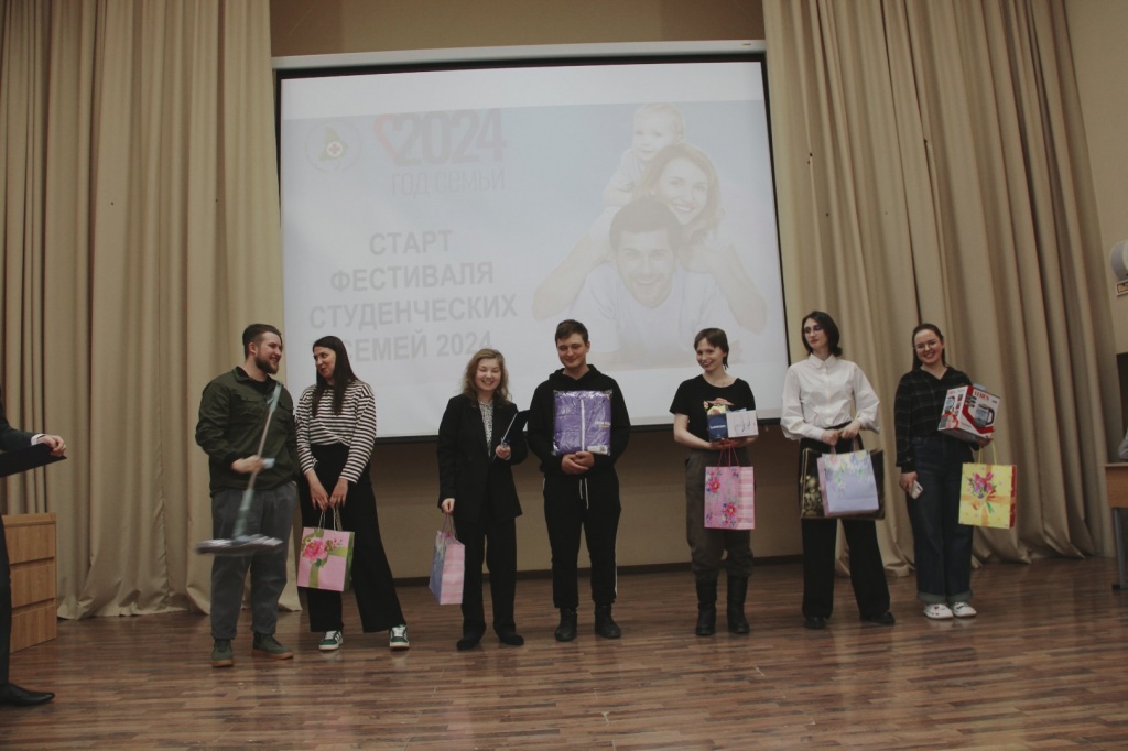 ZrfXA398Ysw.jpg